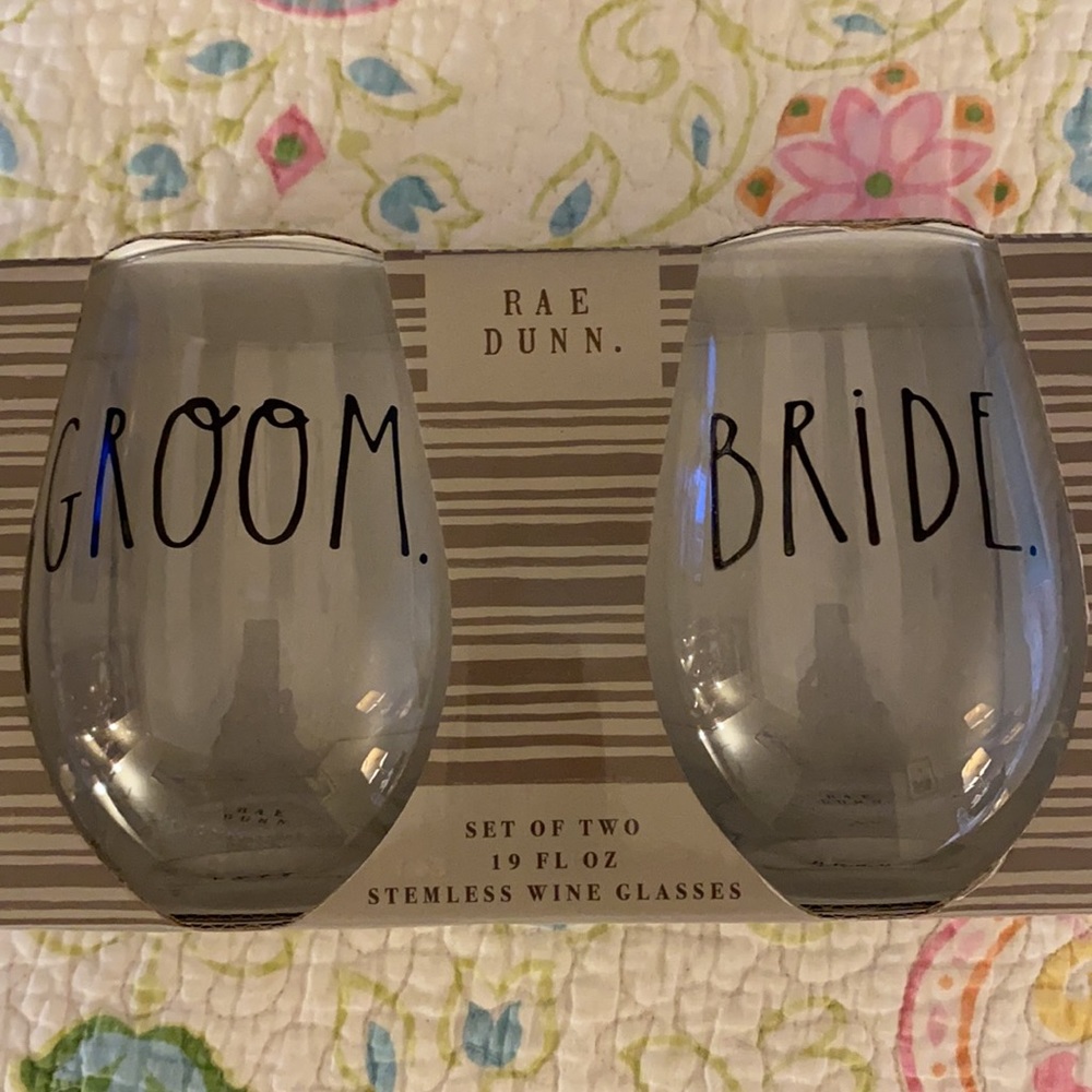Rae Dunn Set of 2 Stemless Bride and Groom Wine Glasses 19 fl ounces